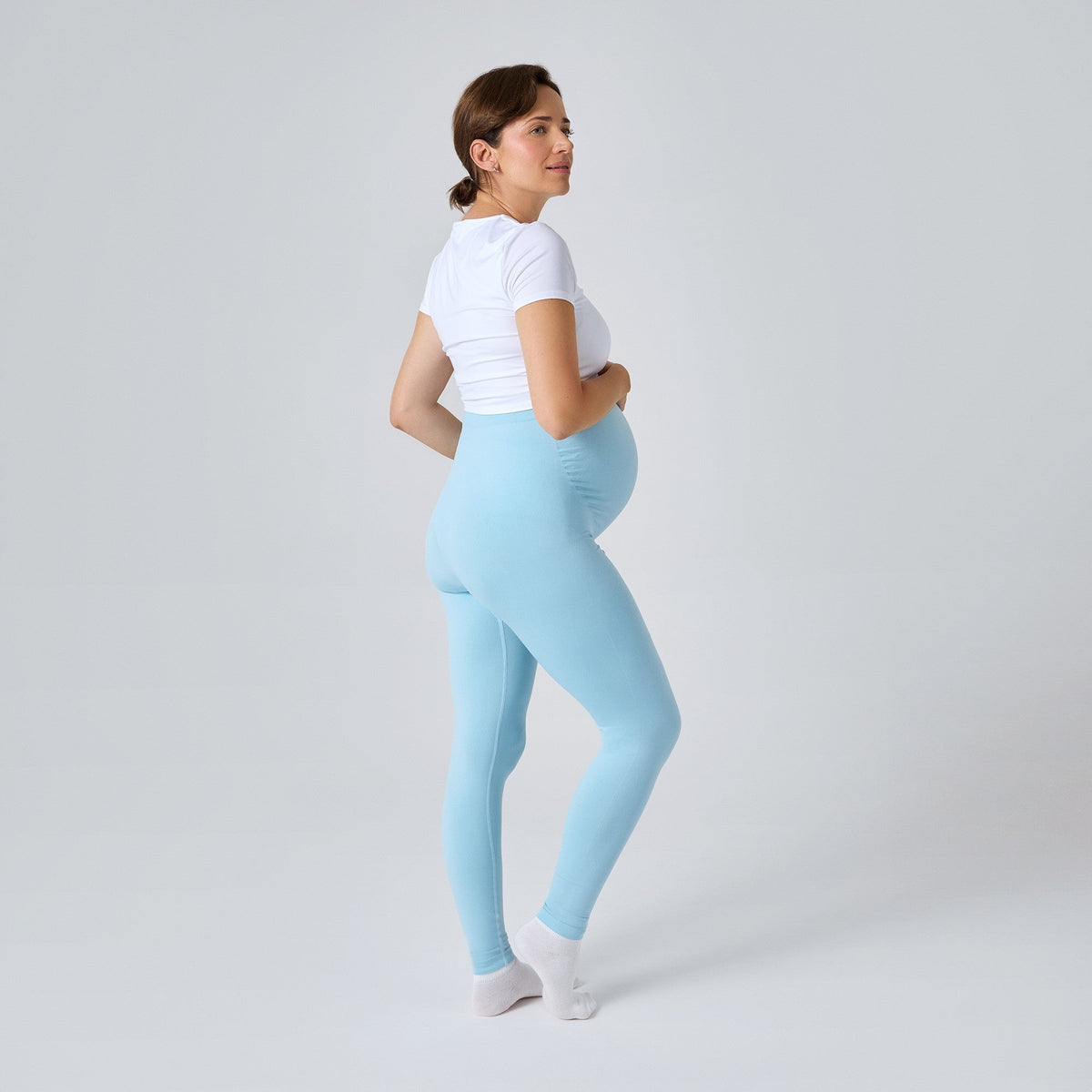 Legging de Grossesse NAVEA, coloris bleu clair — porté