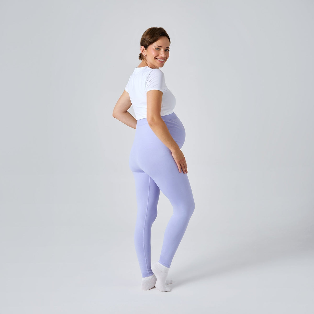 Legging de Grossesse NAVEA, coloris lilas — porté